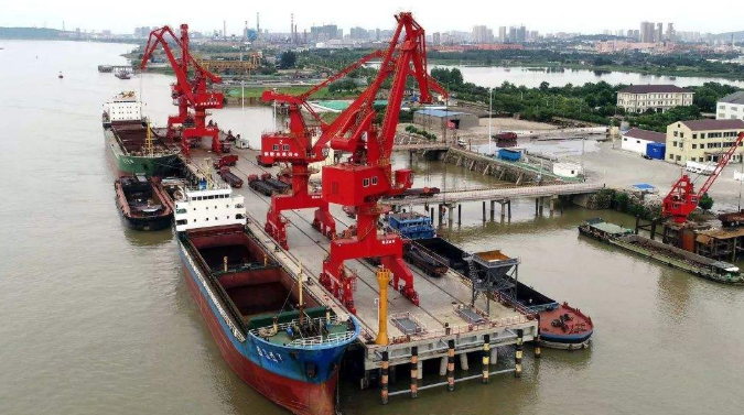 娄底概述露天料场港口封闭问题的实行方法